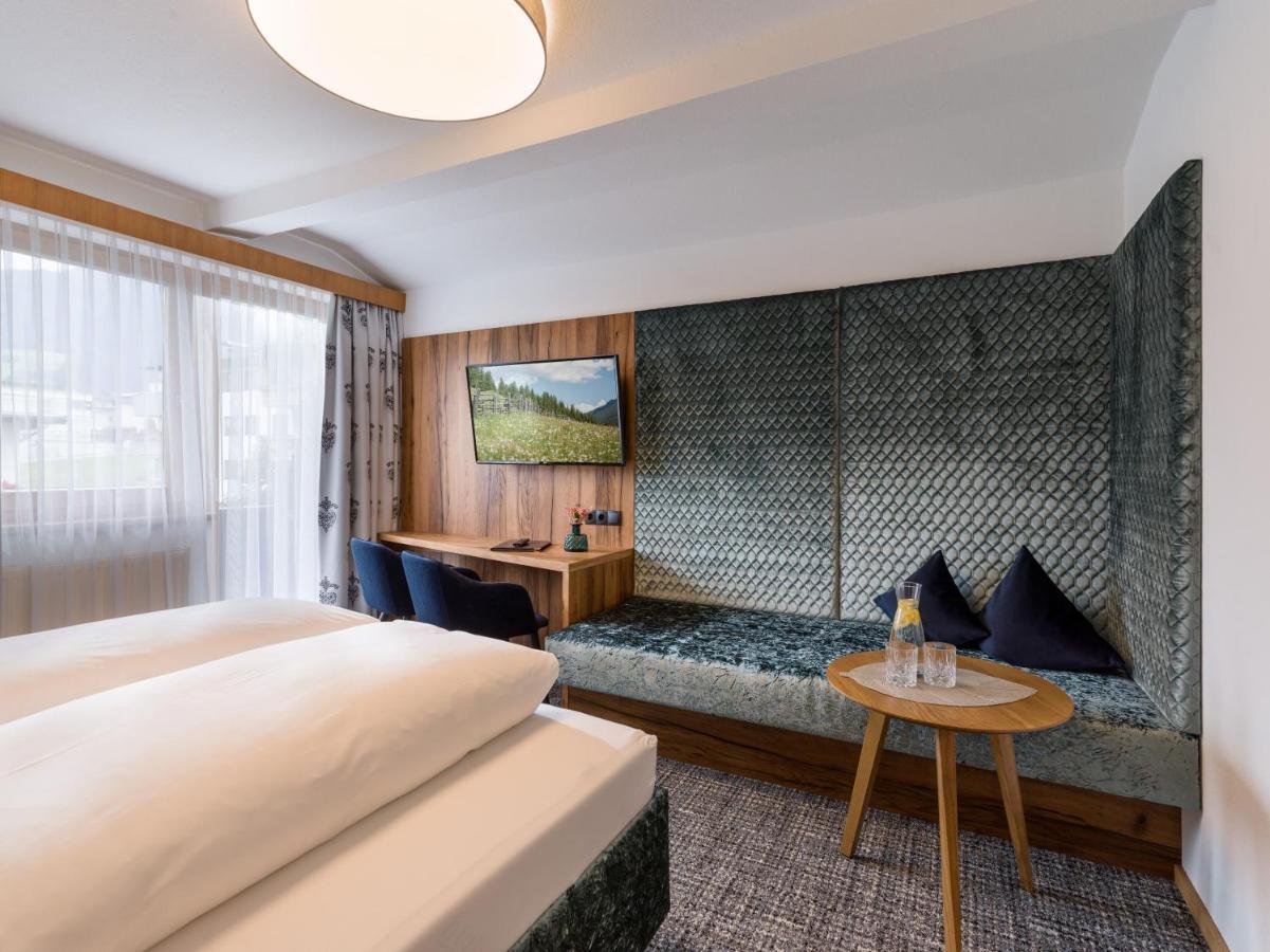 Hotel Landhaus Zillertal Fuegen Luaran gambar